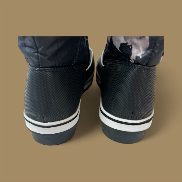 GlobalWin Women's Black & Gray Camouflage Snow Boots • Faux Fur Lining •Size 8.5 - Picture 9 of 16